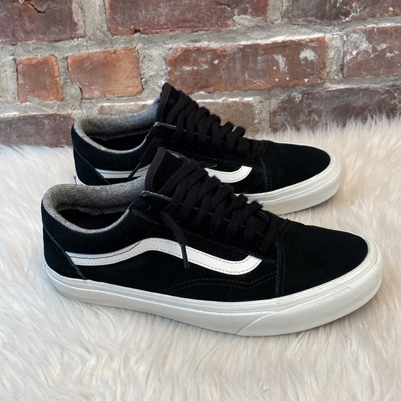 Vans Shoes - Vans Old Skool Varsity Suede Sneakers, Size 10W, 8.5M